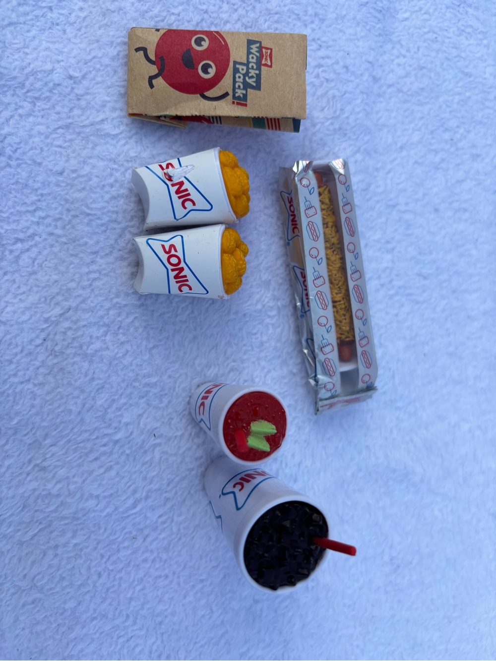 Zuru Mini Brands - lot of Sonic mini foods